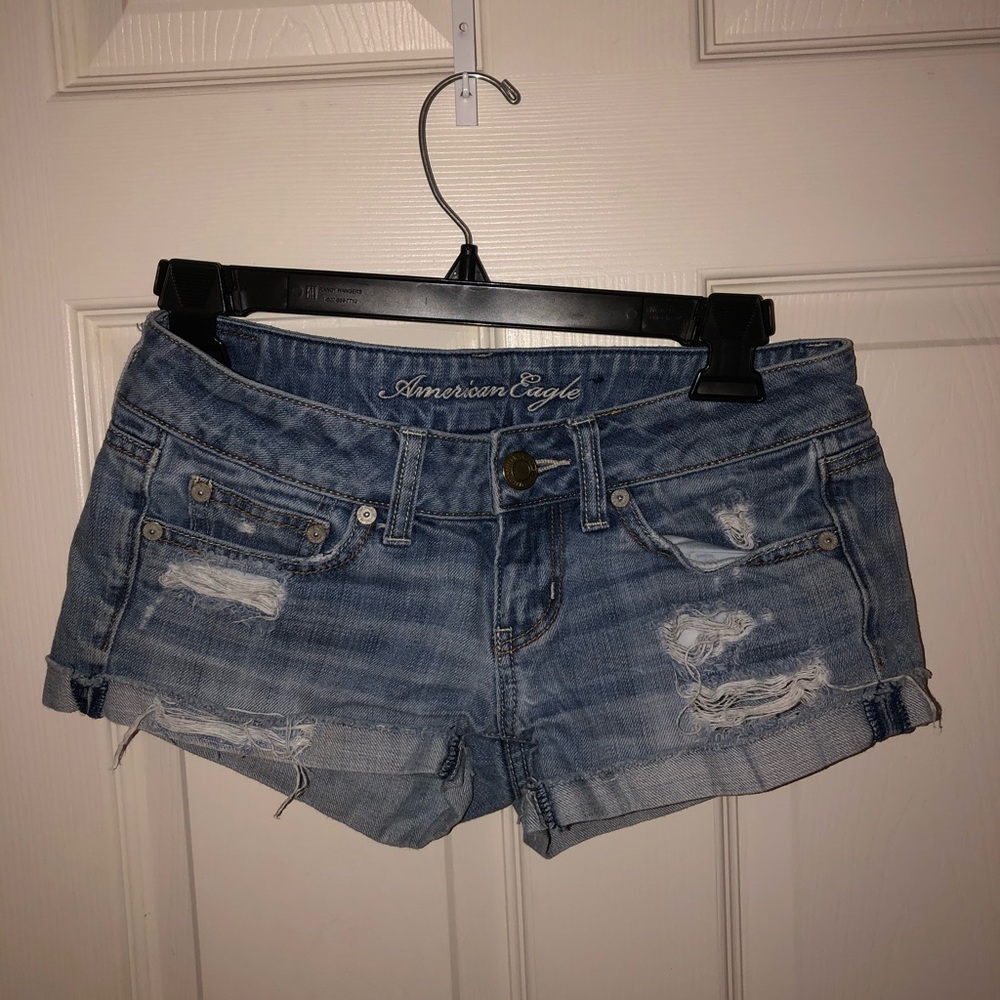 American Eagle: Light Blue Denim shorts